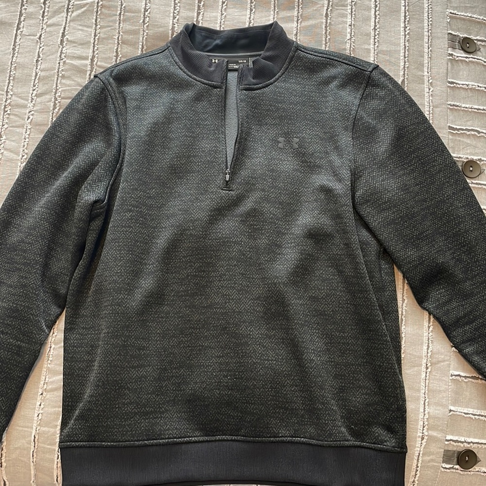 Men’s Large Under Armour 1/4 Zip Sweater
